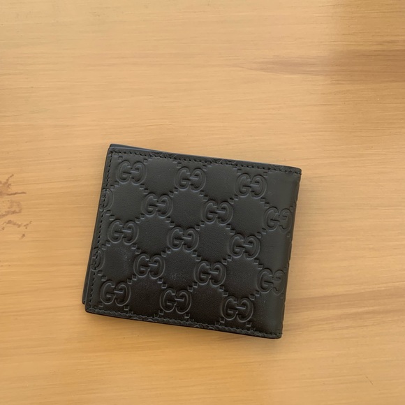 Gucci Other - Authentic Gucci Men’s Guccissima Leather Wallet